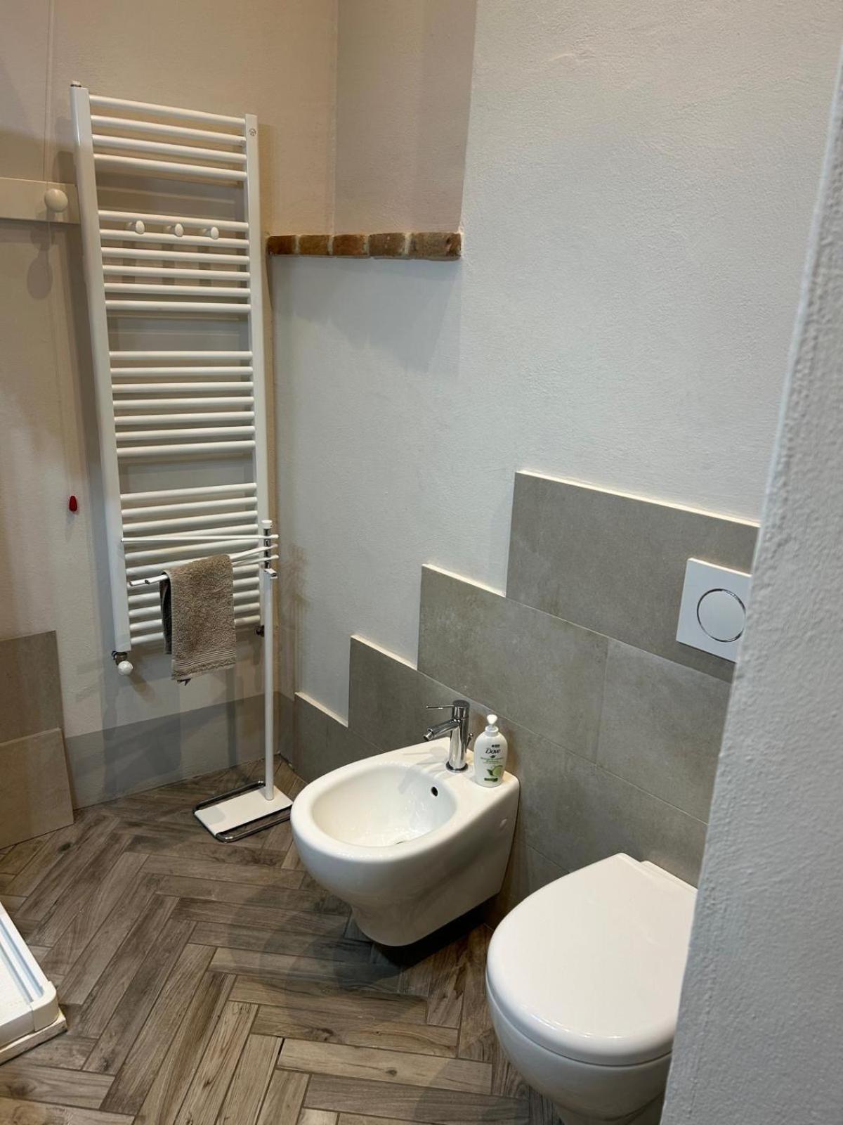 Loft Vicolo Di Vallepiatta 2 Min Piazza Del Campo Con Parcheggio سيينا المظهر الخارجي الصورة