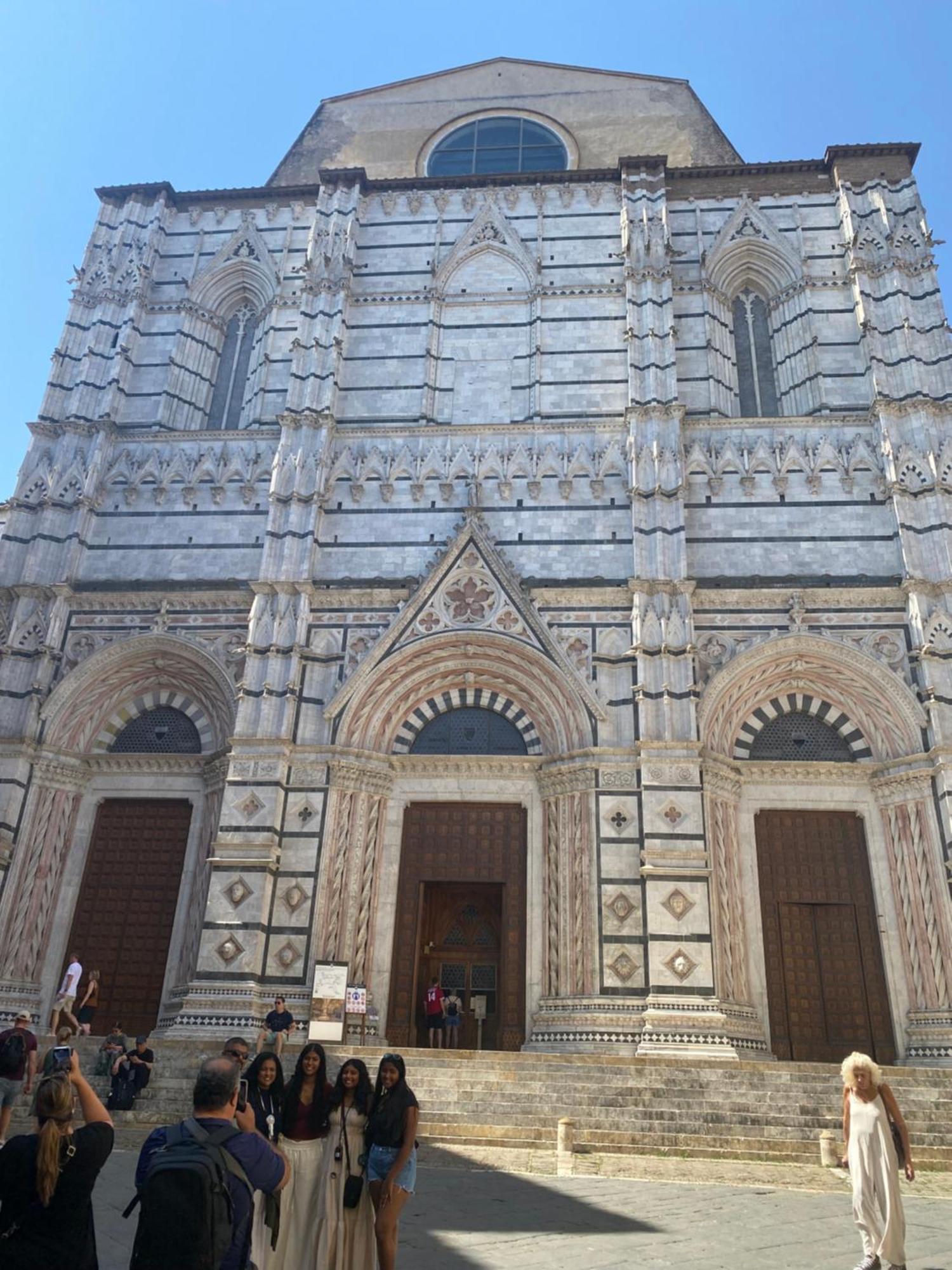 Loft Vicolo Di Vallepiatta 2 Min Piazza Del Campo Con Parcheggio سيينا المظهر الخارجي الصورة